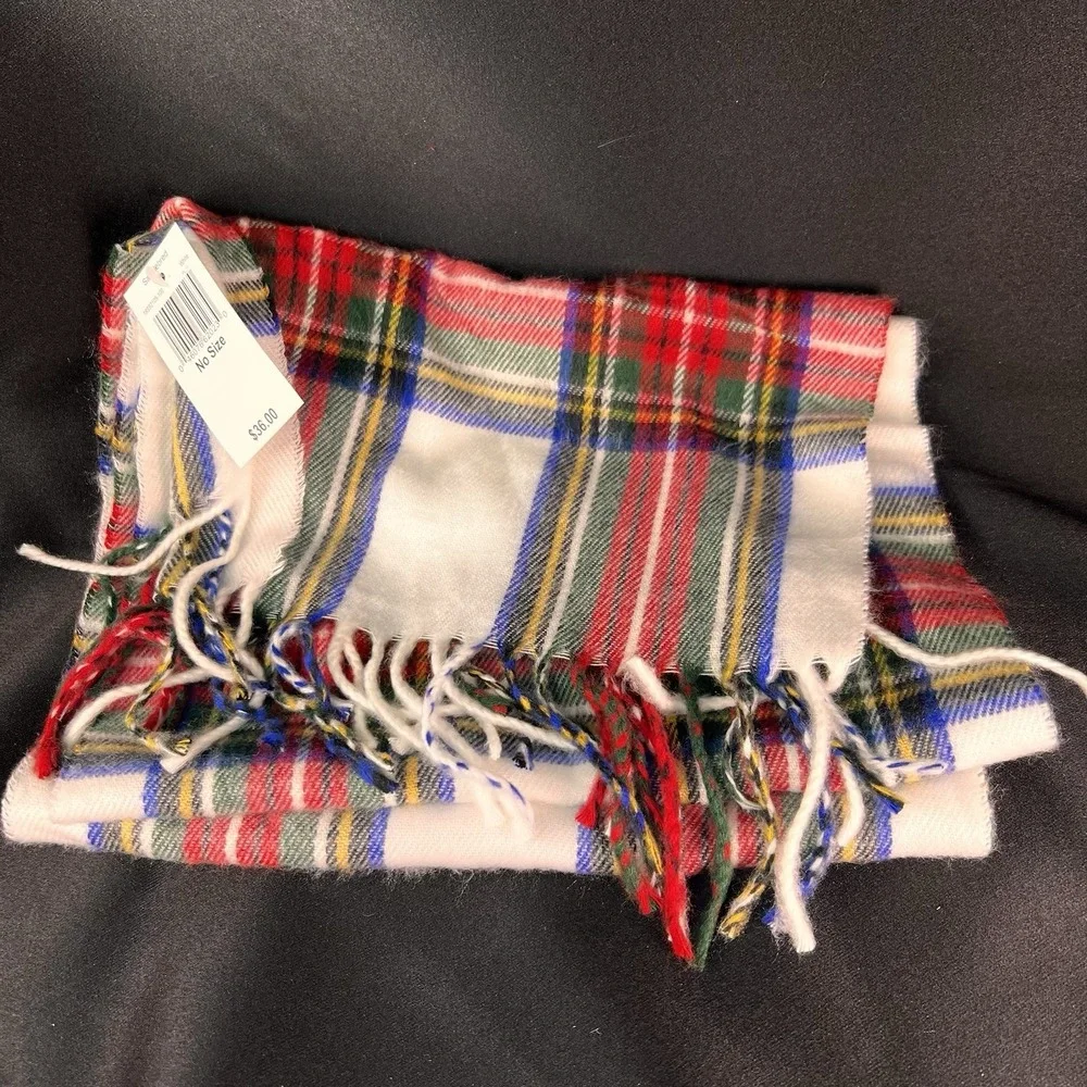 Saddlebred Plaid Scarf Unisex OS White NEW Tartan Fringed Acrylic Made in Italy